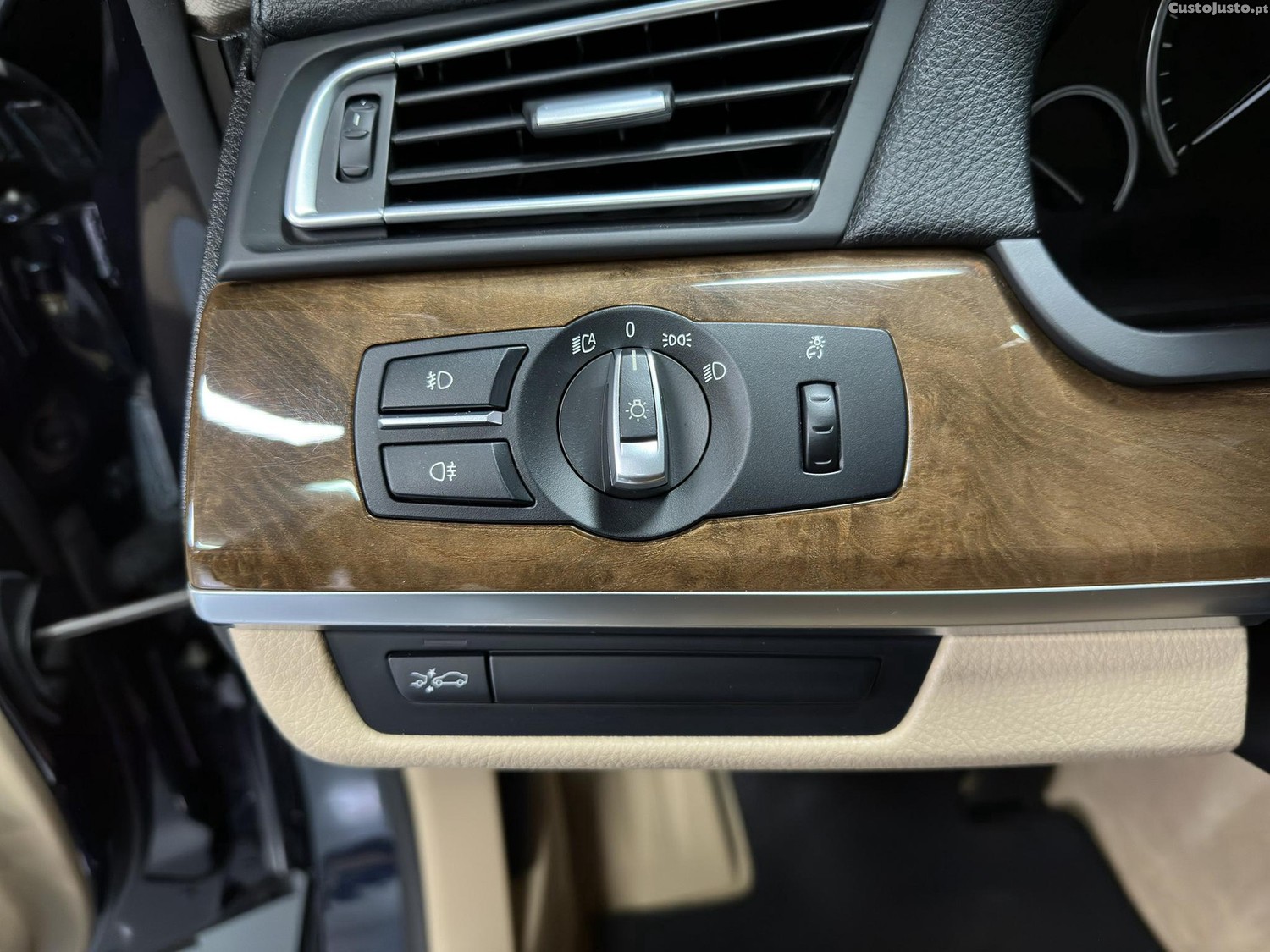 BMW 730 d 245 CV — fotografia 7