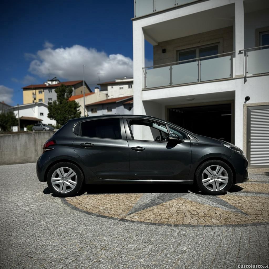 Peugeot 208 style 82 — fotografia 6