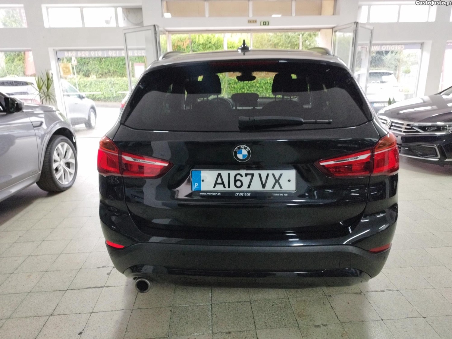 BMW X1 1.6 D sdrive auto — fotografia 7