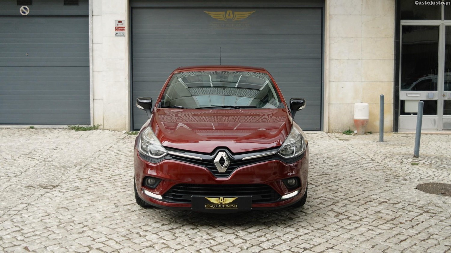 Renault Clio 0.9 TCe Limited — fotografia 23