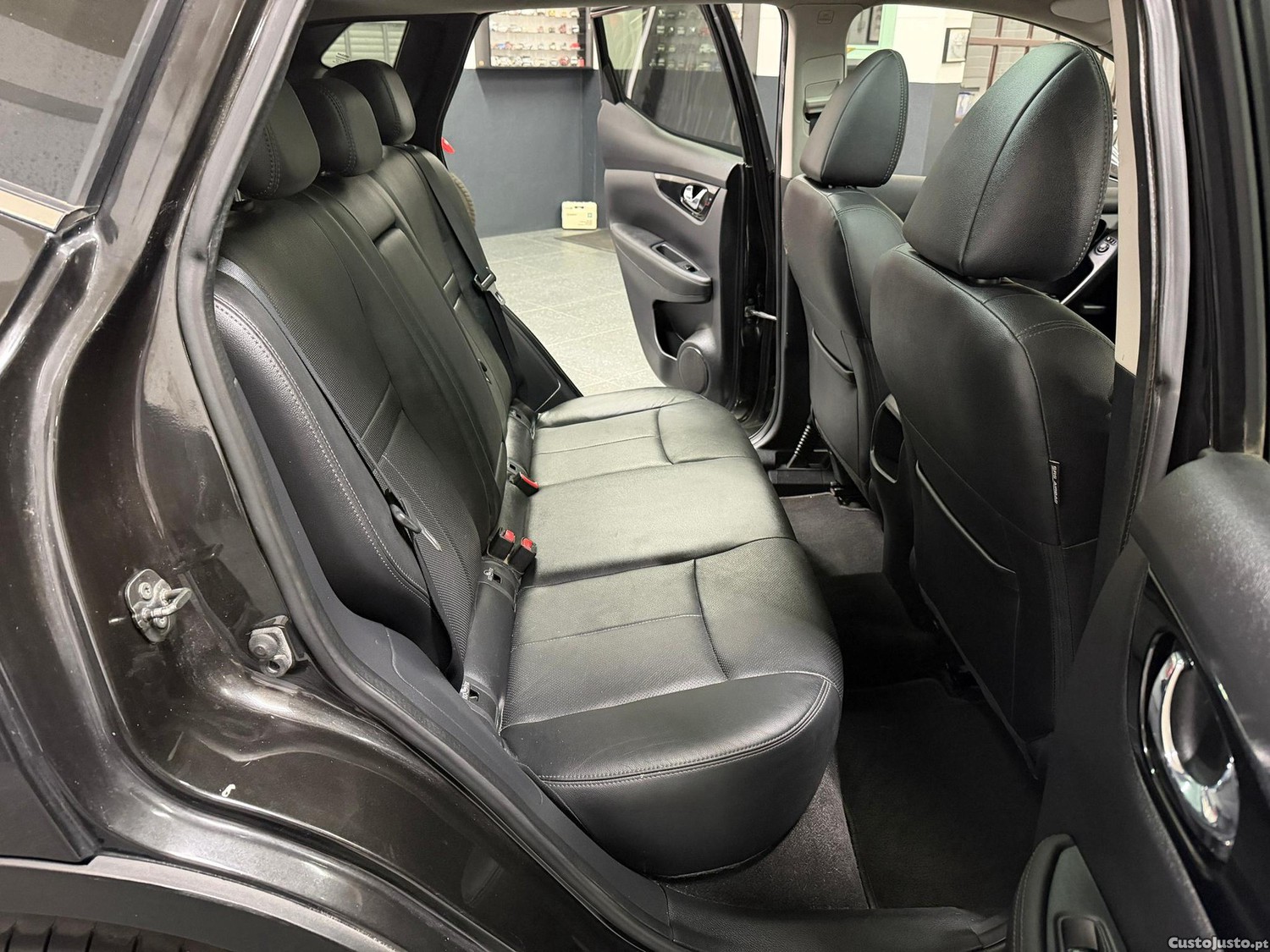 Nissan Qashqai 1.5 dCi Black Edition — fotografia 4