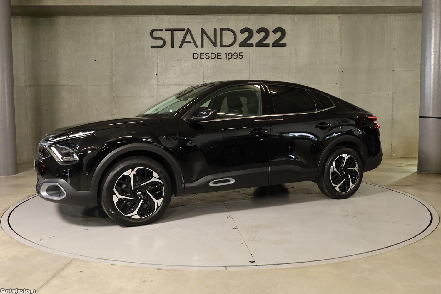 Citroën C4 X 1.2 PureTech Shine EAT8 — fotografia 16