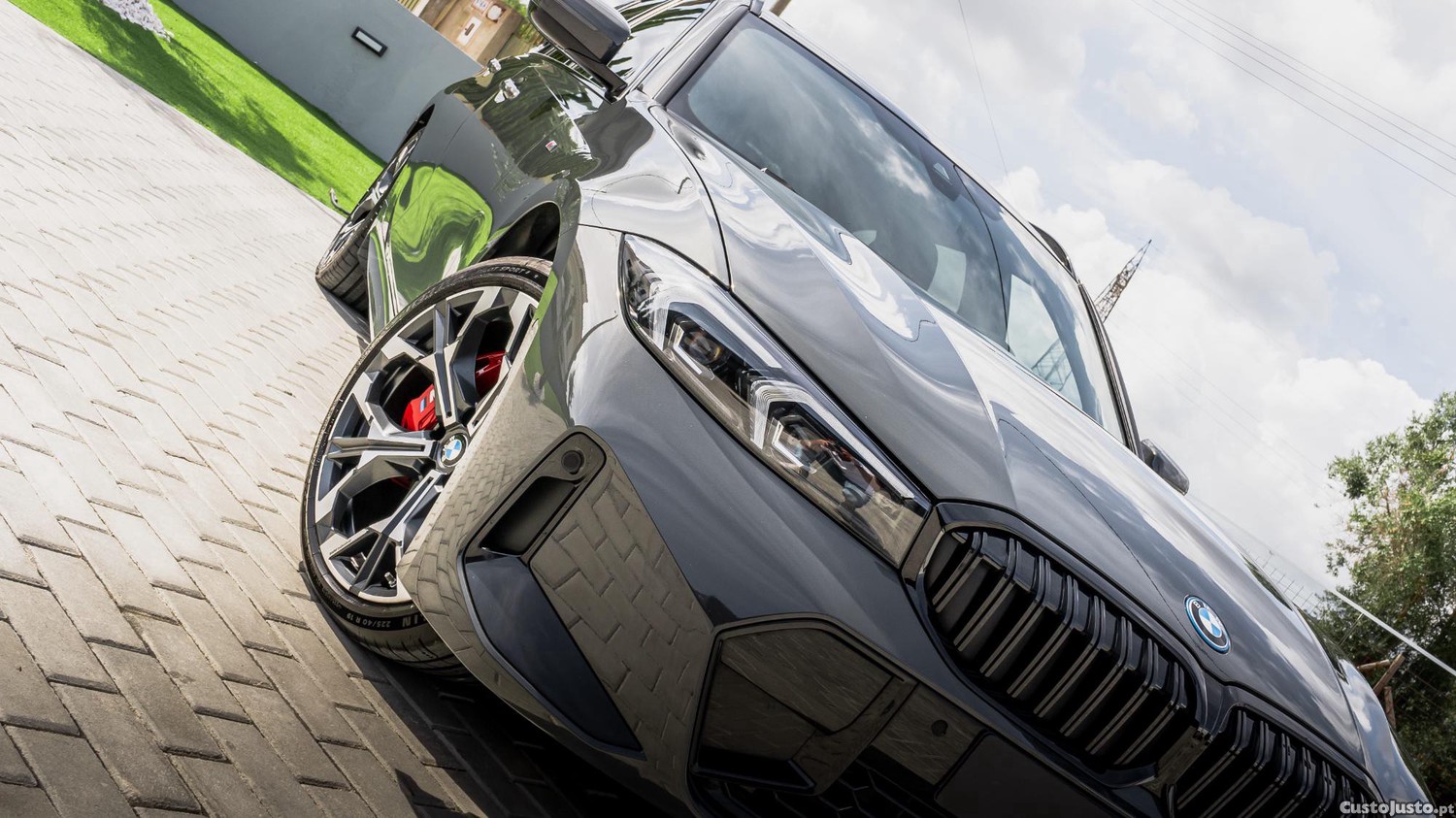 BMW 330 e Pack Desportivo M Pro Auto — fotografia 9