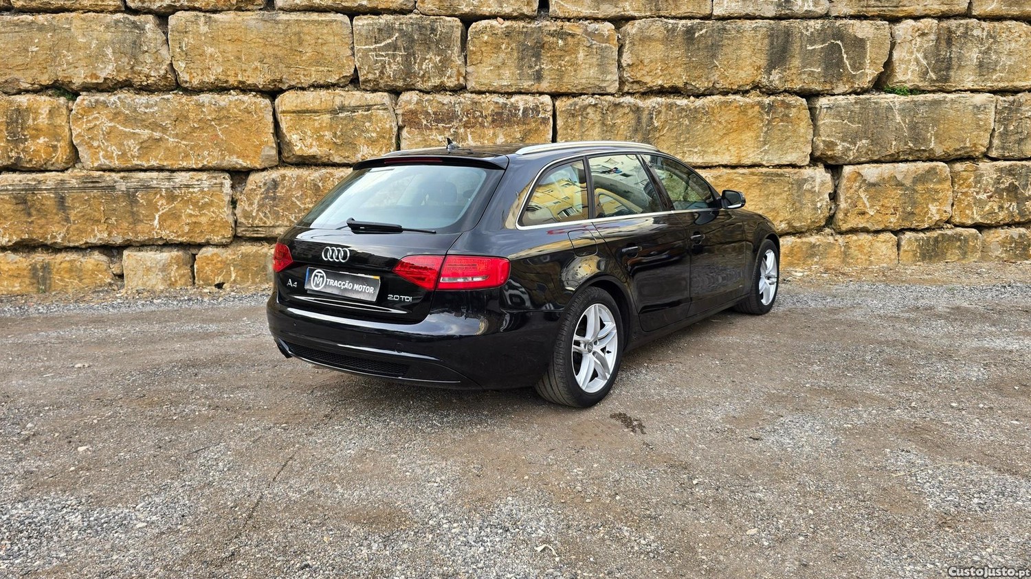 Audi A4 Avant 2.0 TDi Exclusive — fotografia 29
