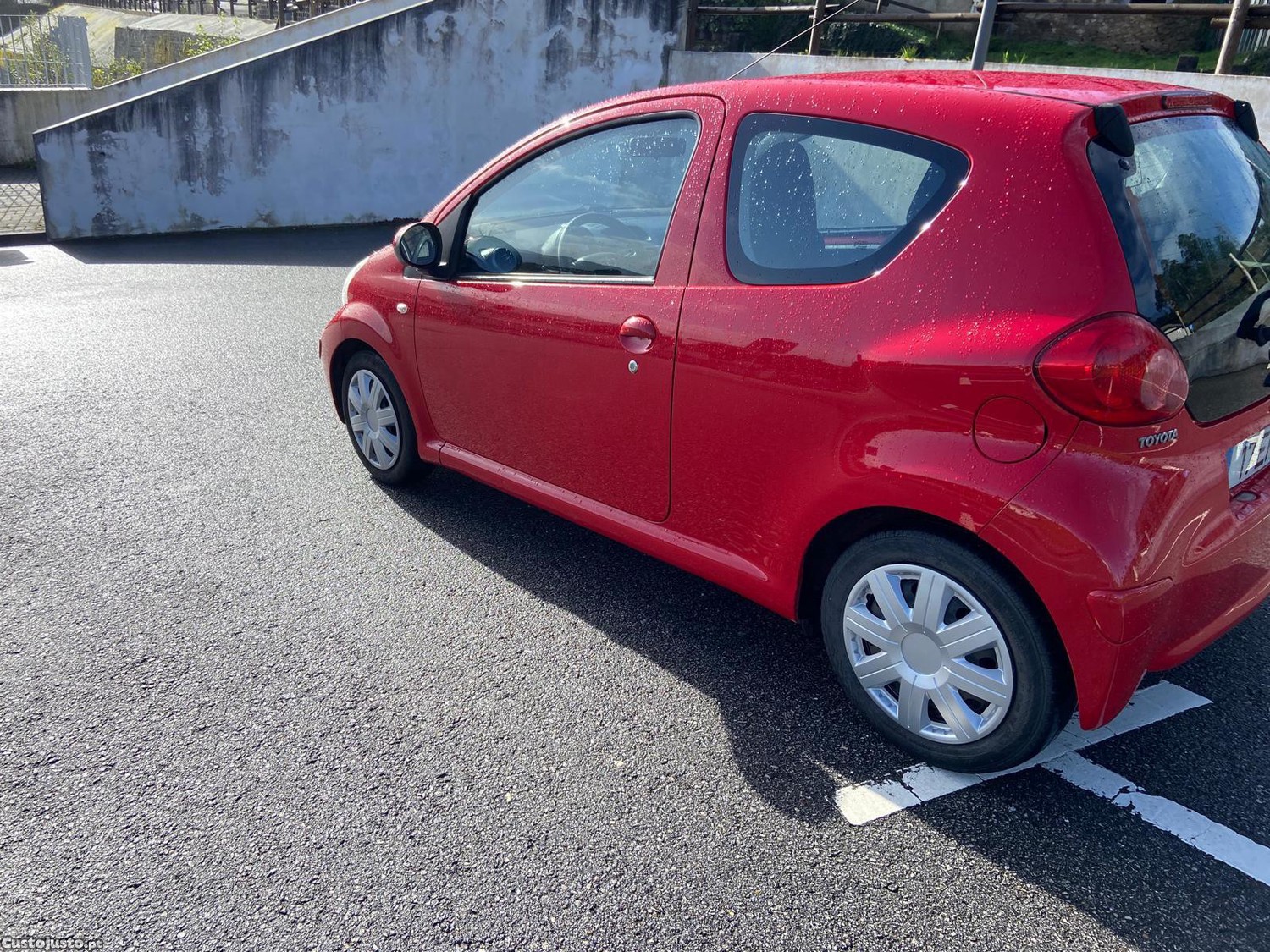 Toyota Aygo 1.0 Gasolina C / AC — photo 2