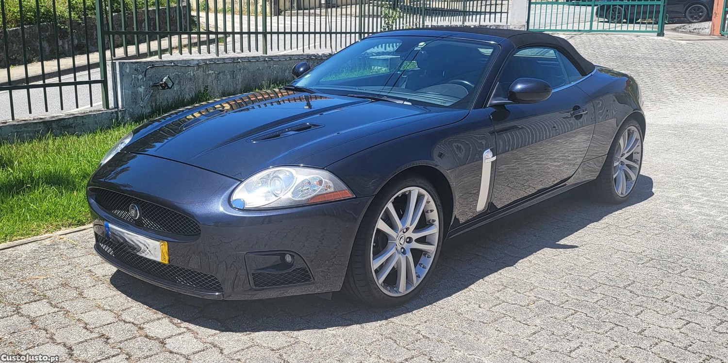 Jaguar XKR 4.2 Supercharger 420 cv — fotografia 4