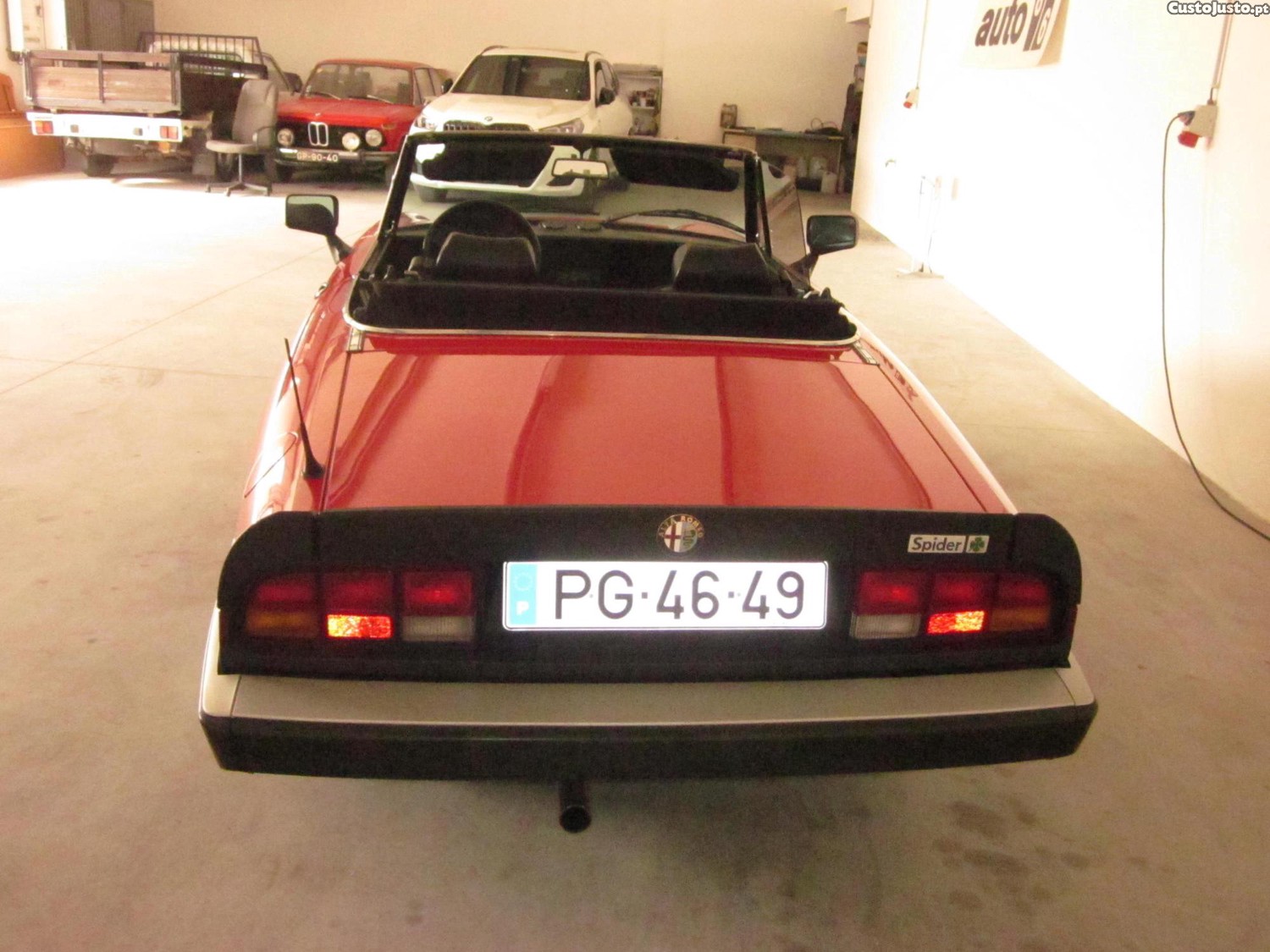 Alfa Romeo Spider 1.6 - 88 foto 3