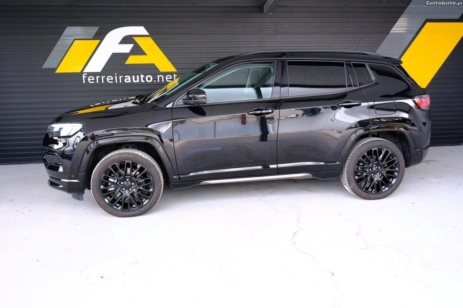 Jeep Compass 1.3 TG 4Xe S — fotografia 22