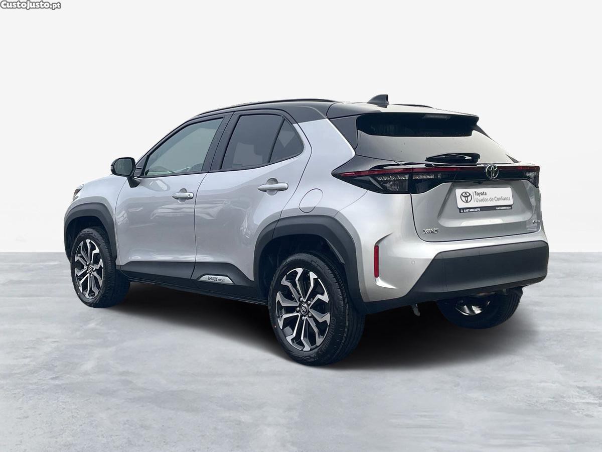 Toyota Yaris Cross 1.5 HDF Square Collection — fotografia 13