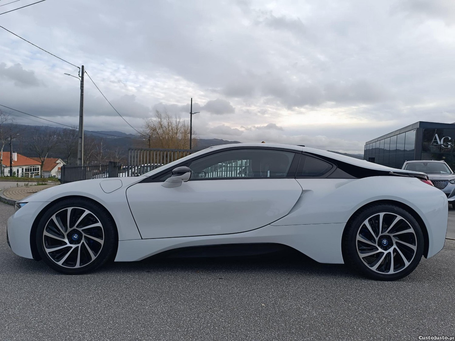 BMW i8 Black Edition - 16 — photo 4