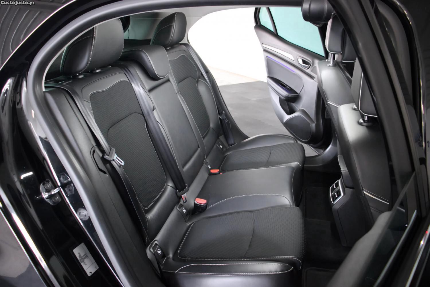 Renault Mégane 1.5 dCi Bose Edition — fotografia 6