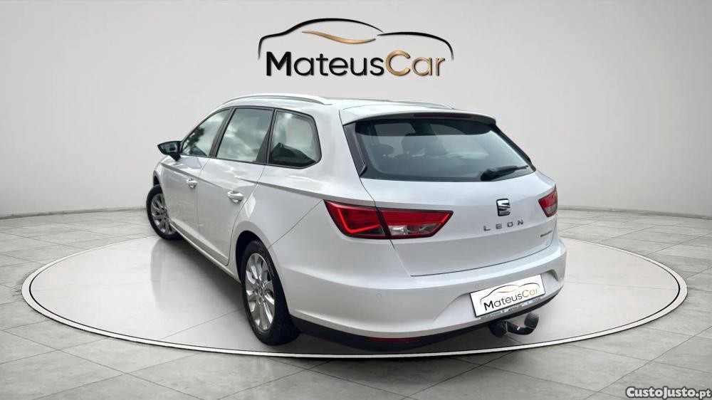 Seat Leon 1.6 TDI Style Ecomot - 14 foto 3