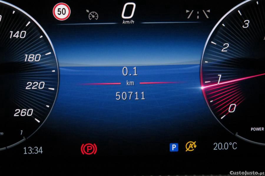 Mercedes-Benz A 200 AMG Line Aut. — fotografia 9