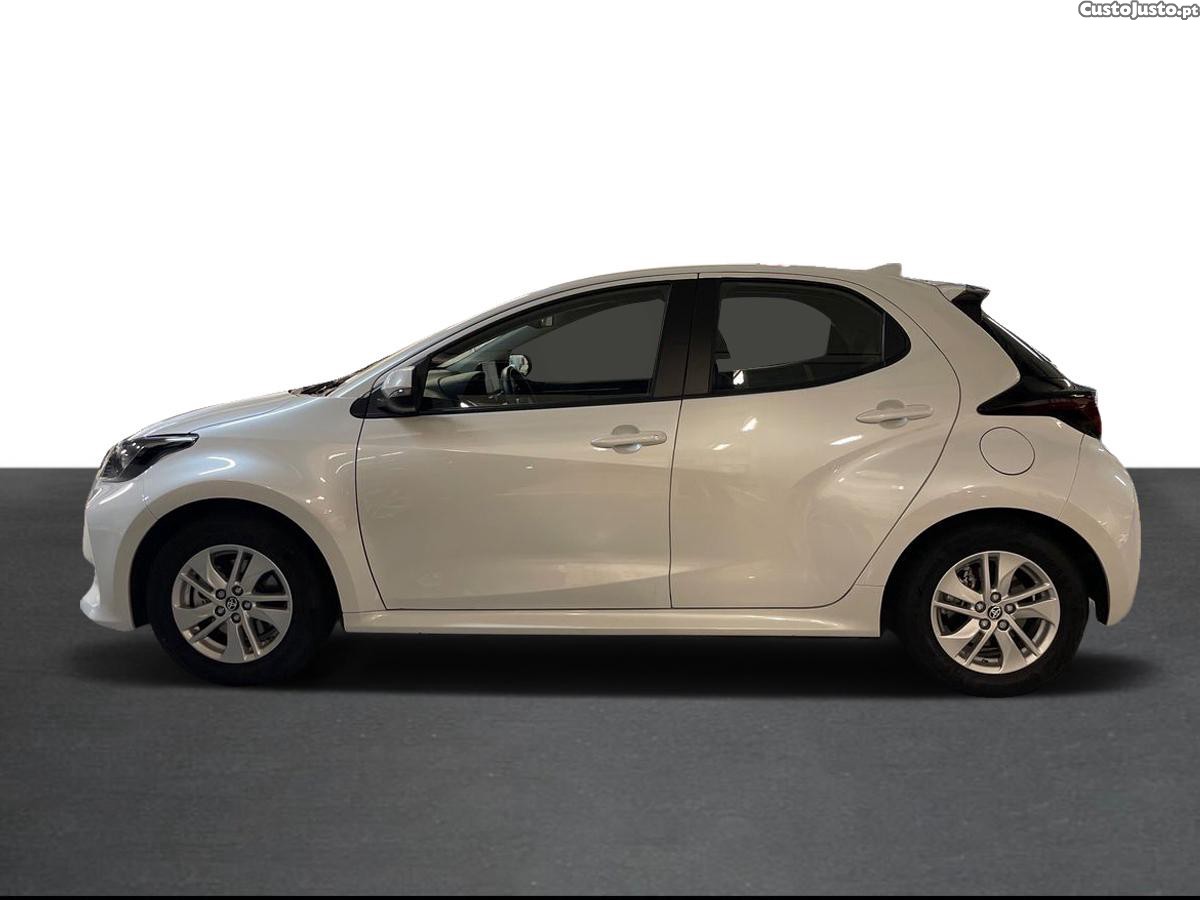 Toyota Yaris 1.5 HDF Comfort Plus — fotografia 13