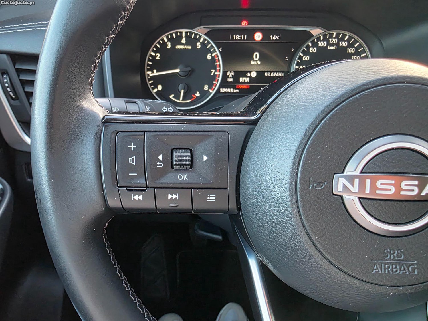 Nissan Qashqai 1.3 DIG-T ACENTA 140CV — fotografia 10