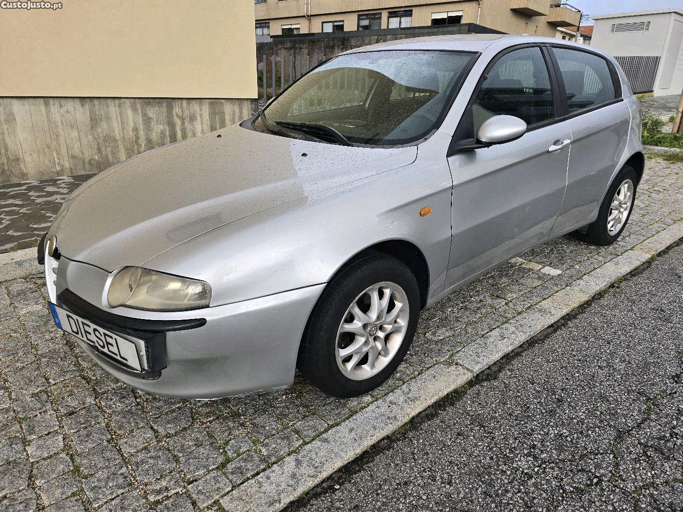 Alfa Romeo 147 1.9 JTD — fotografia 11