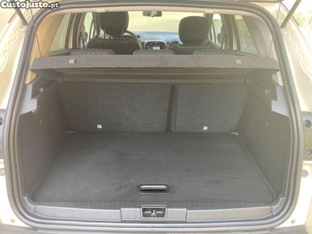 Renault Captur 0.9 TCE Exclusive — fotografia 4