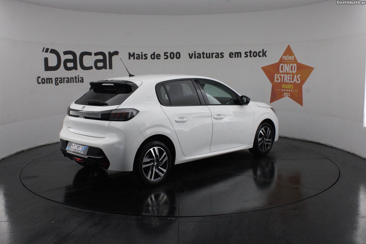 Peugeot 208 1.5 BlueHDI 100CV ALLURE — fotografia 33