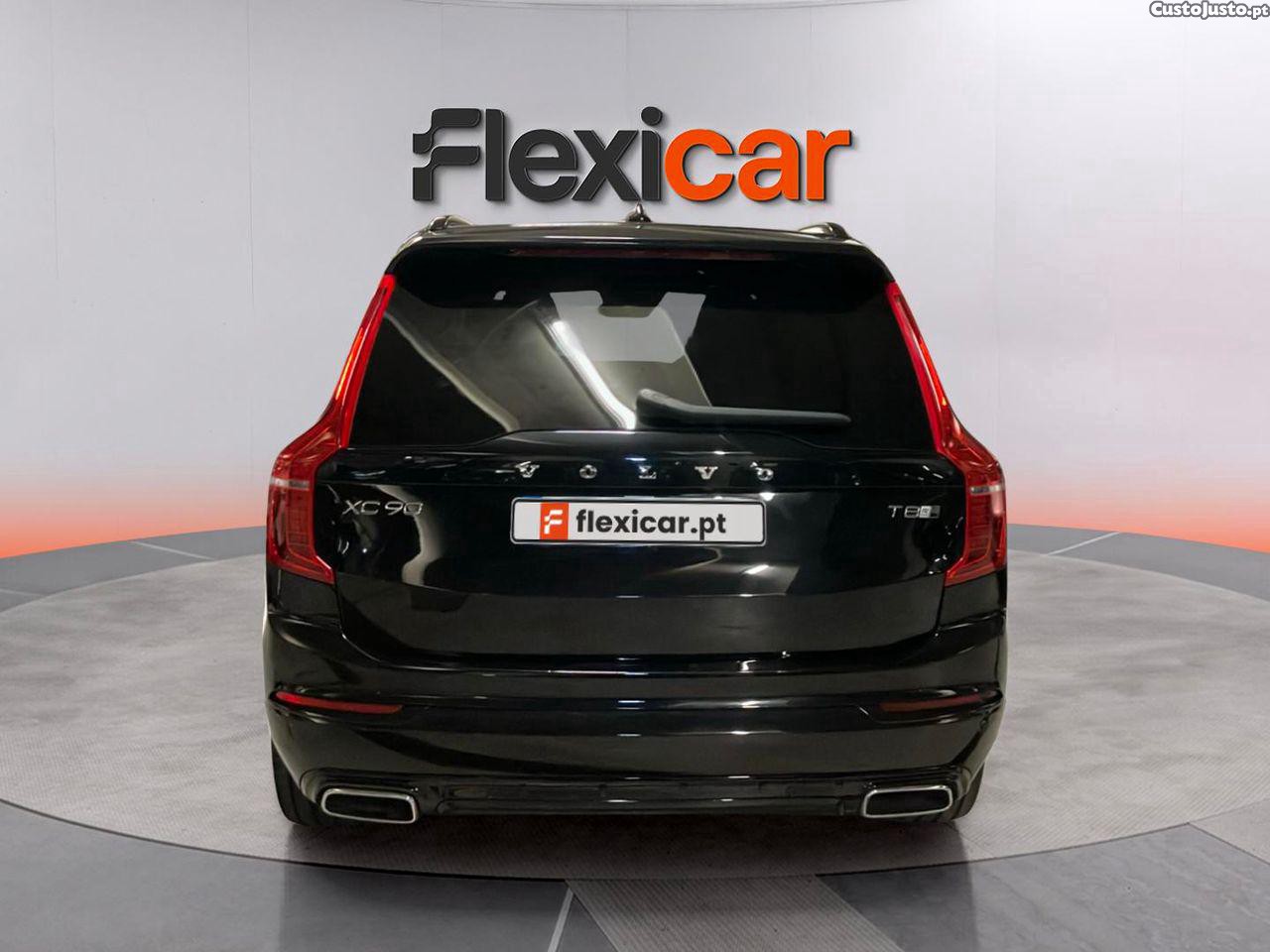 Volvo XC 90 2.0 T8 PHEV R-Design AWD — fotografia 20