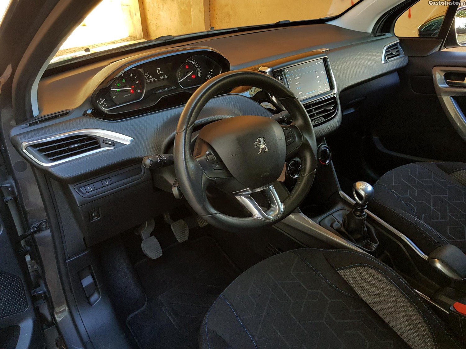Peugeot 2008 1.6 HDi 102cv GPS Nacional — fotografia 15