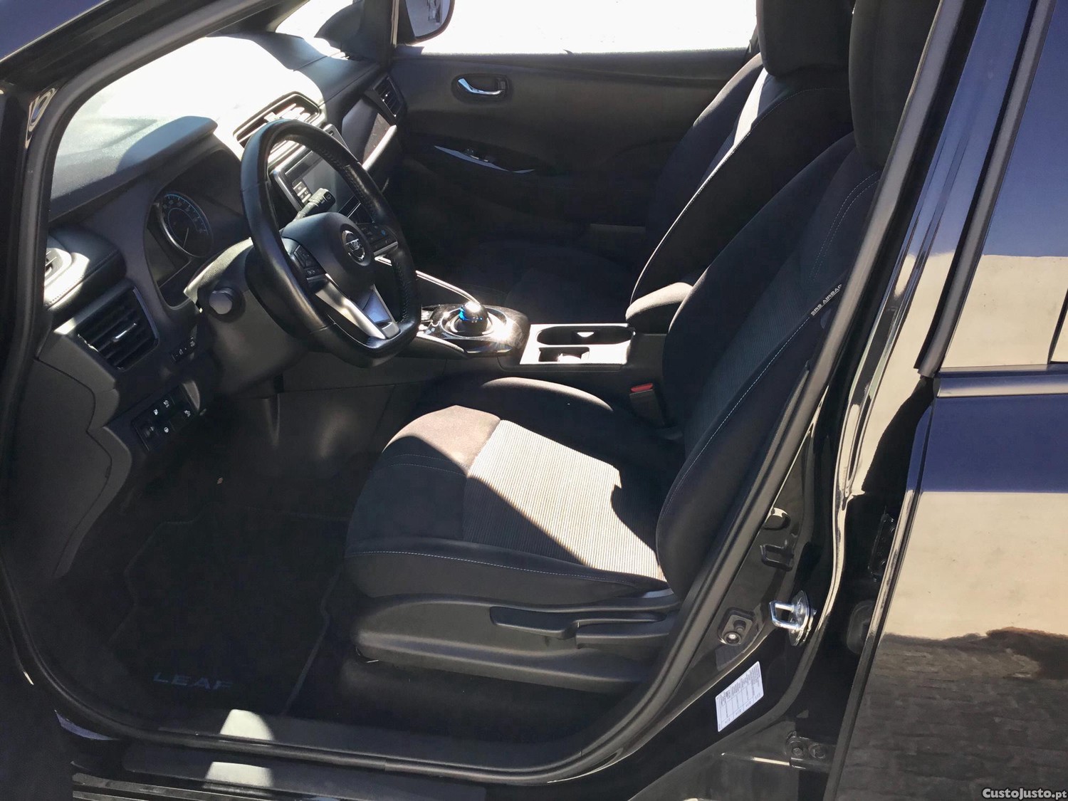 Nissan Leaf 40Kwh — fotografia 4