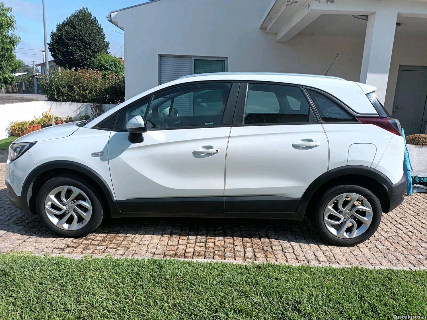 Opel Crossland X 1.2 gpl — fotografia 2