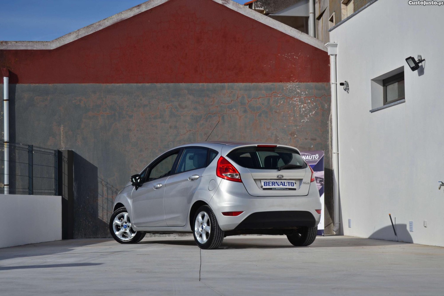 Ford Fiesta 1.25 Trend Gasolina | 155 mil km | c/ Garantia — fotografia 6