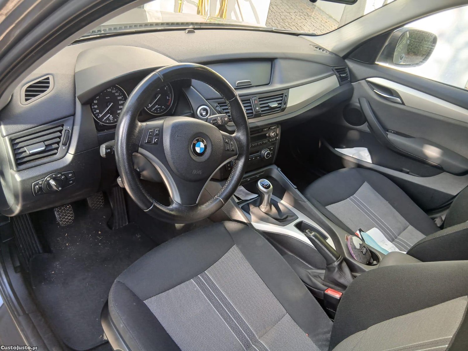 BMW X1 sDrive16d - 12 foto 4
