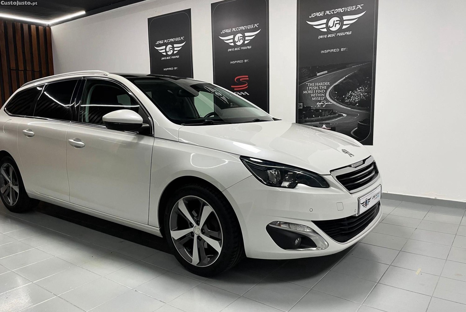 Peugeot 308 SW 1.6 e-HDI Allure J17 Nacional — fotografia 6