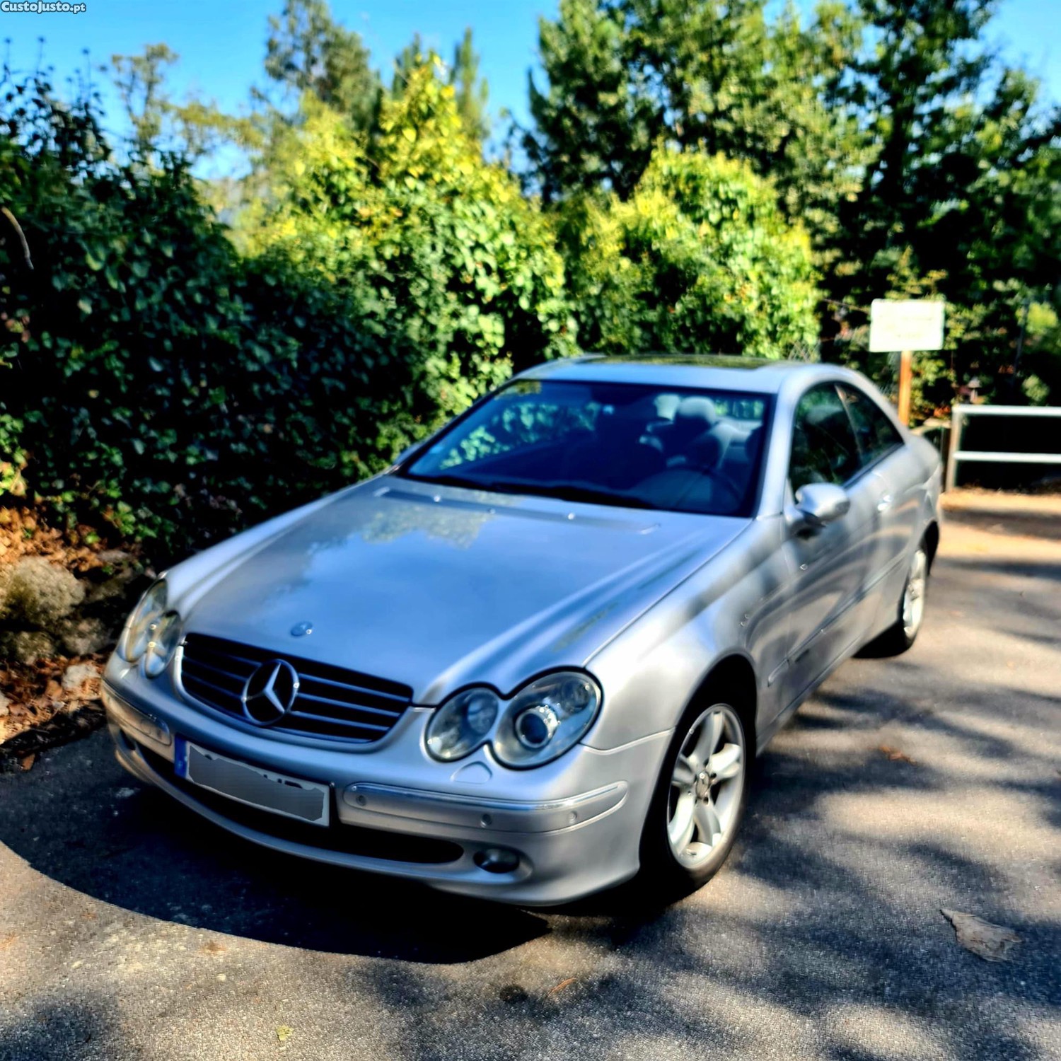 Mercedes-Benz Classe CLK Avantgarde — fotografia 3
