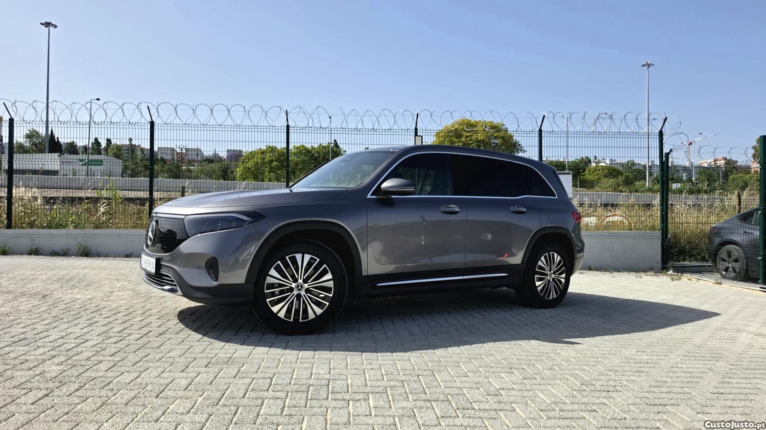 Mercedes-Benz EQB Progressive — fotografia 10
