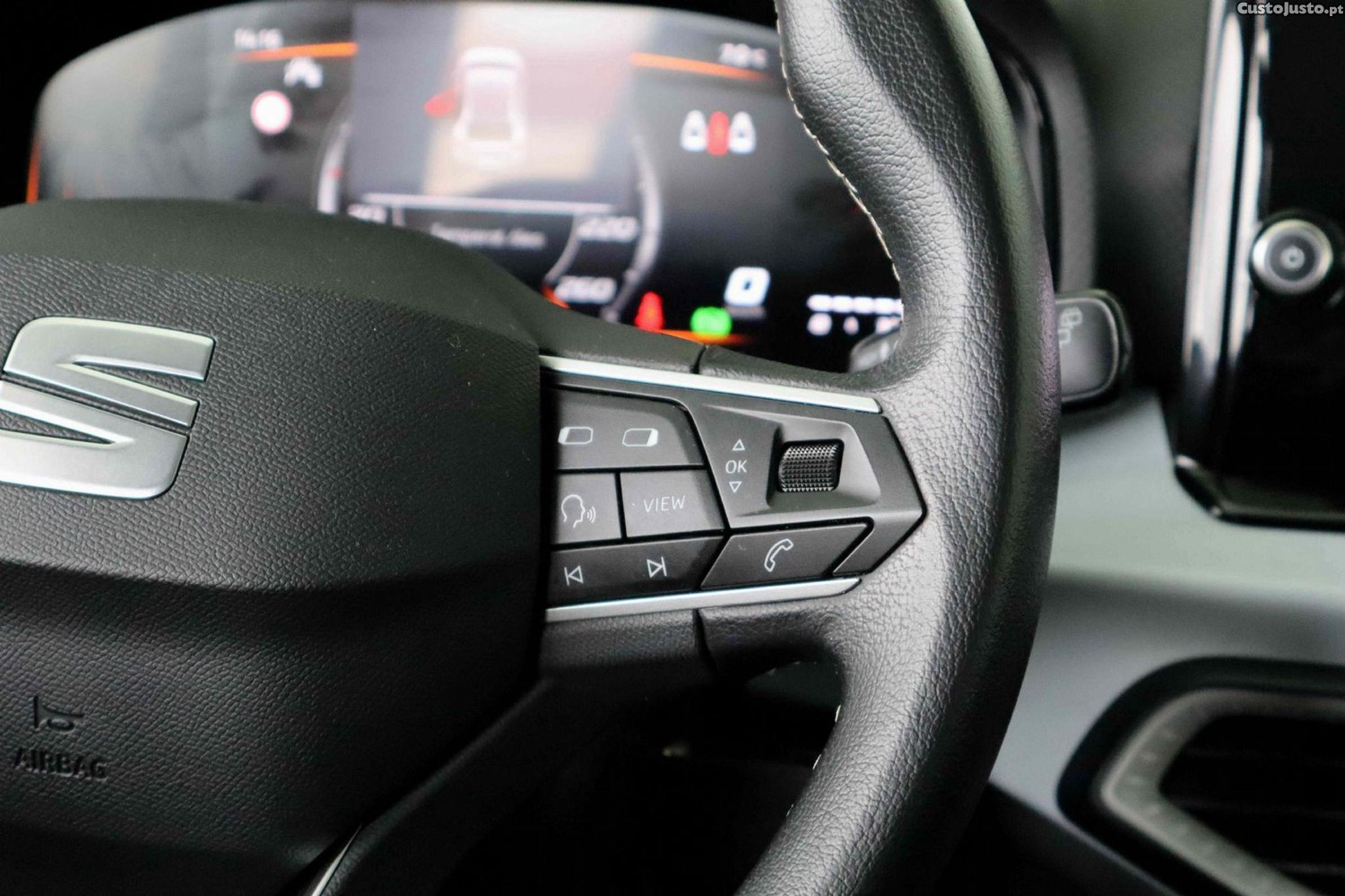 SEAT Ibiza 1.0 TSI Style DSG — fotografia 17