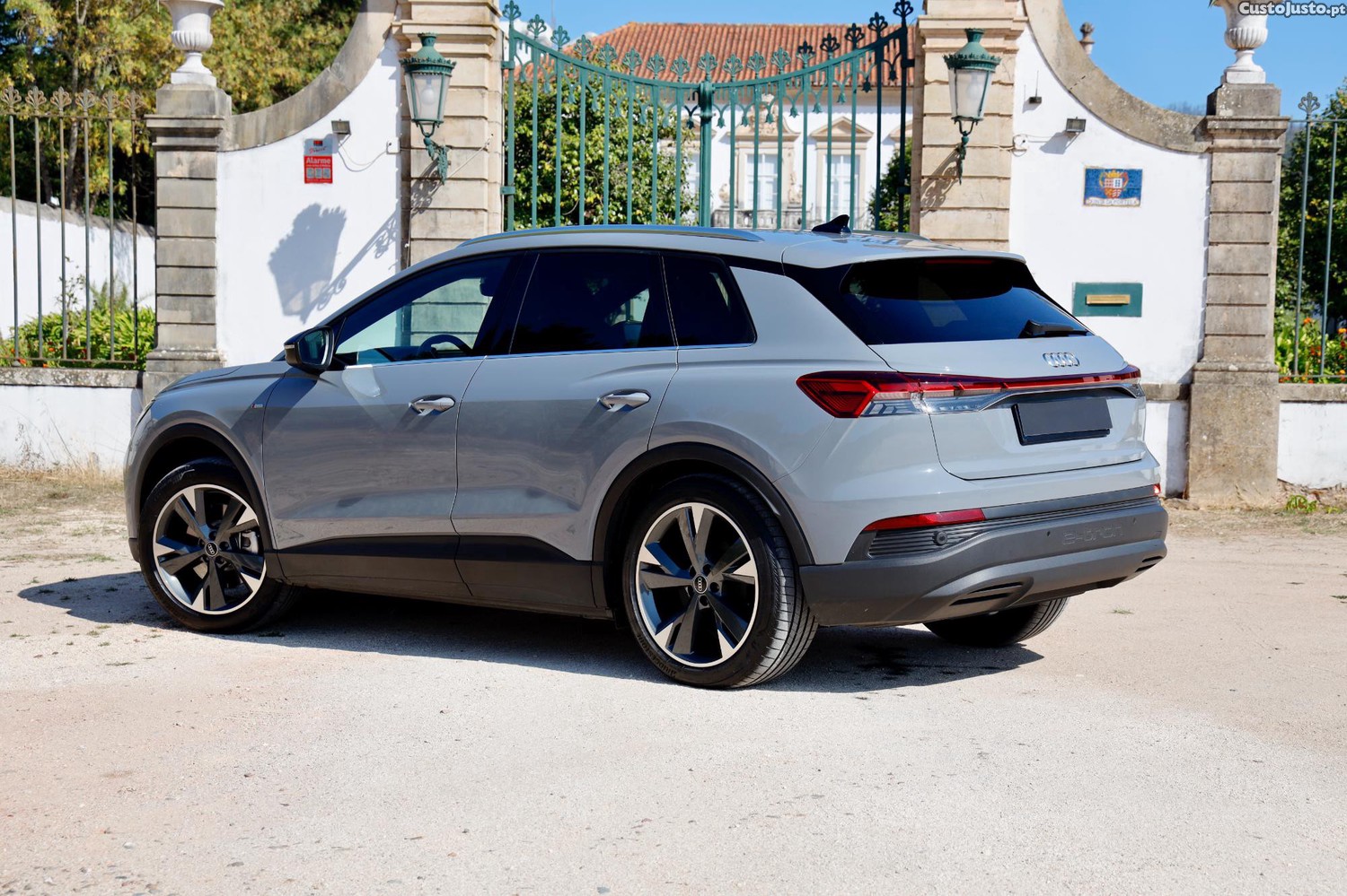 Audi Q4 40 E-Tron — fotografia 4