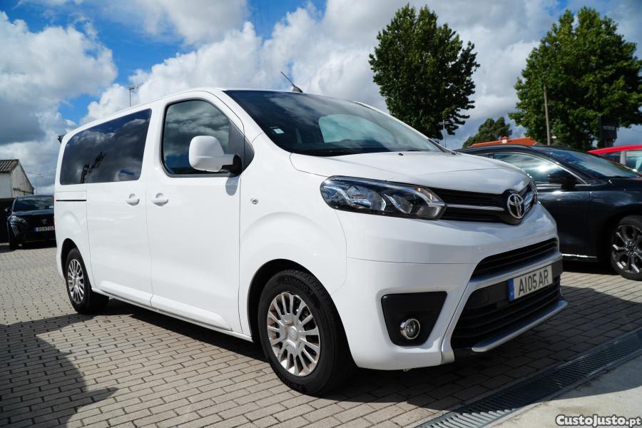Toyota Proace 1.5 D-4D L1 1.0T Com - 21 foto 2