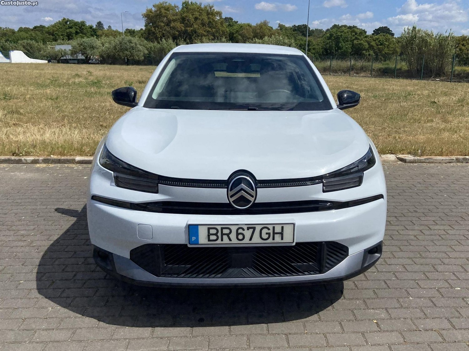 Citroën C4 1.2 Hybrid Plus e-DSC6 — fotografia 11