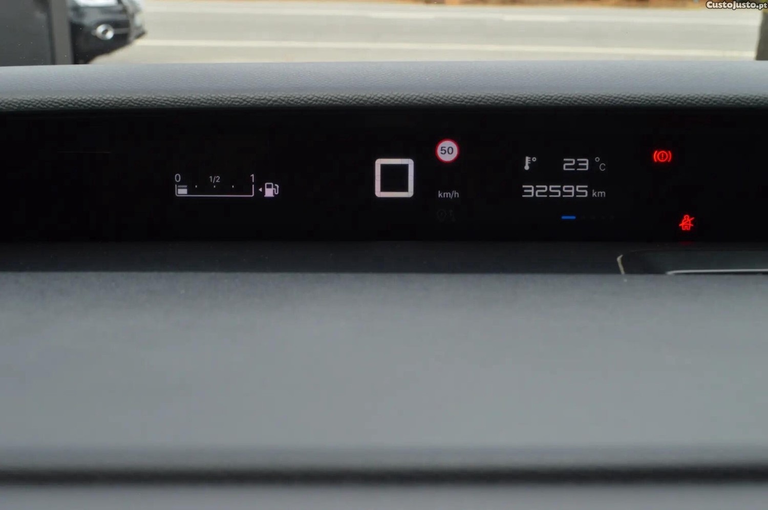 Citroën C3 1.2 Turbo You Pack Plus — fotografia 8