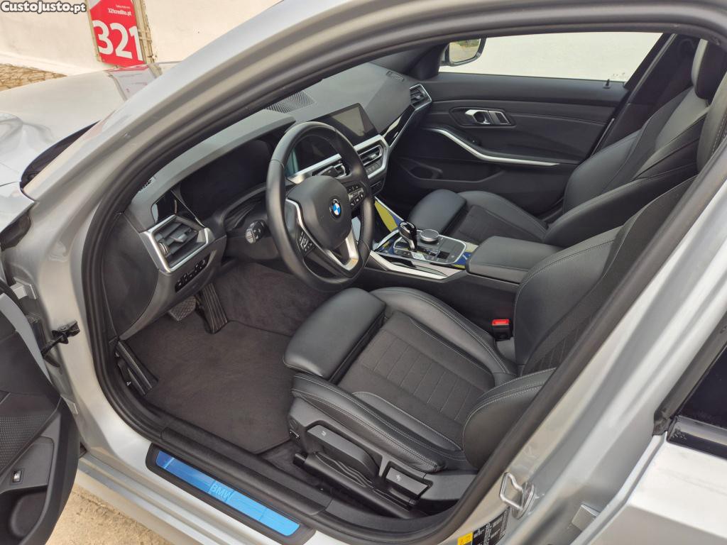 BMW 320 e Hibrido Plug-inSport — fotografia 11