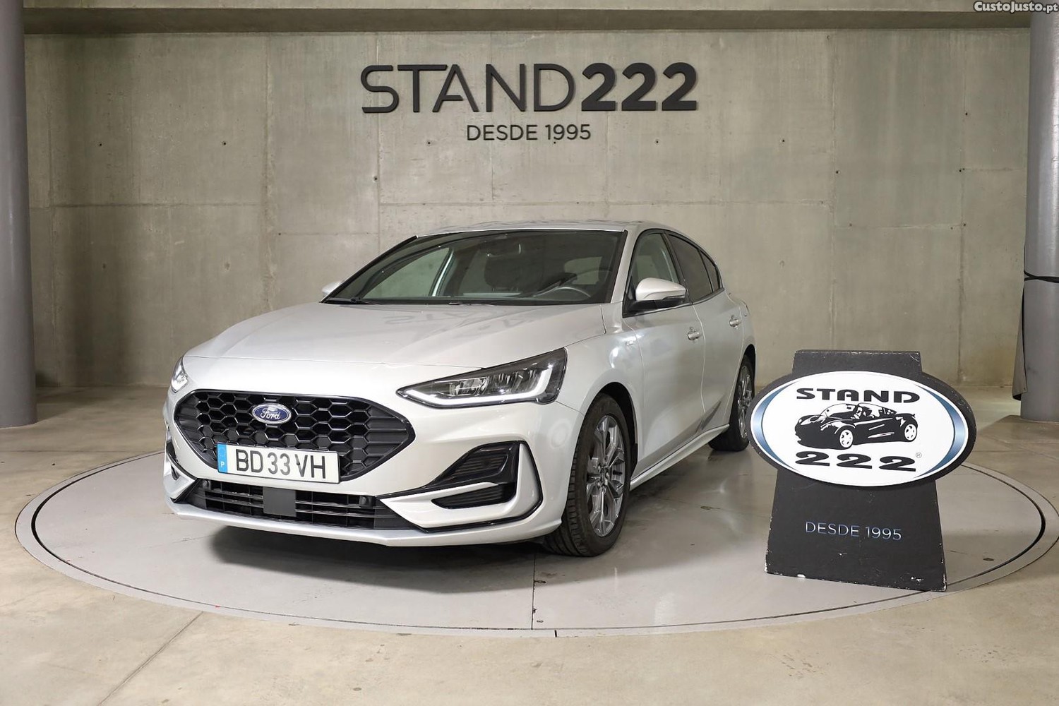 Ford Focus 1.0 EcoBoost MHEV ST-Line Aut — fotografia 24