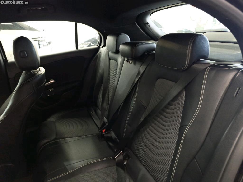 Mercedes-Benz A 160 d Style — fotografia 18