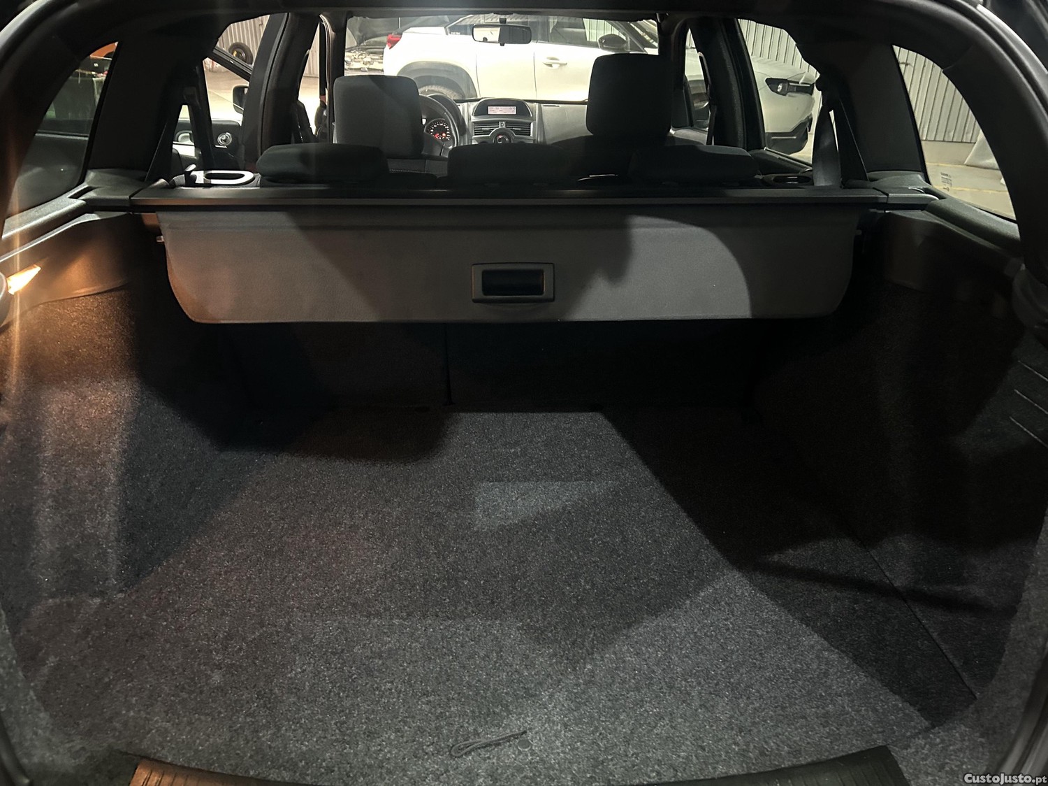 Renault Mégane 97 mês sem entrada revisão geralexcelente estado — fotografia 4