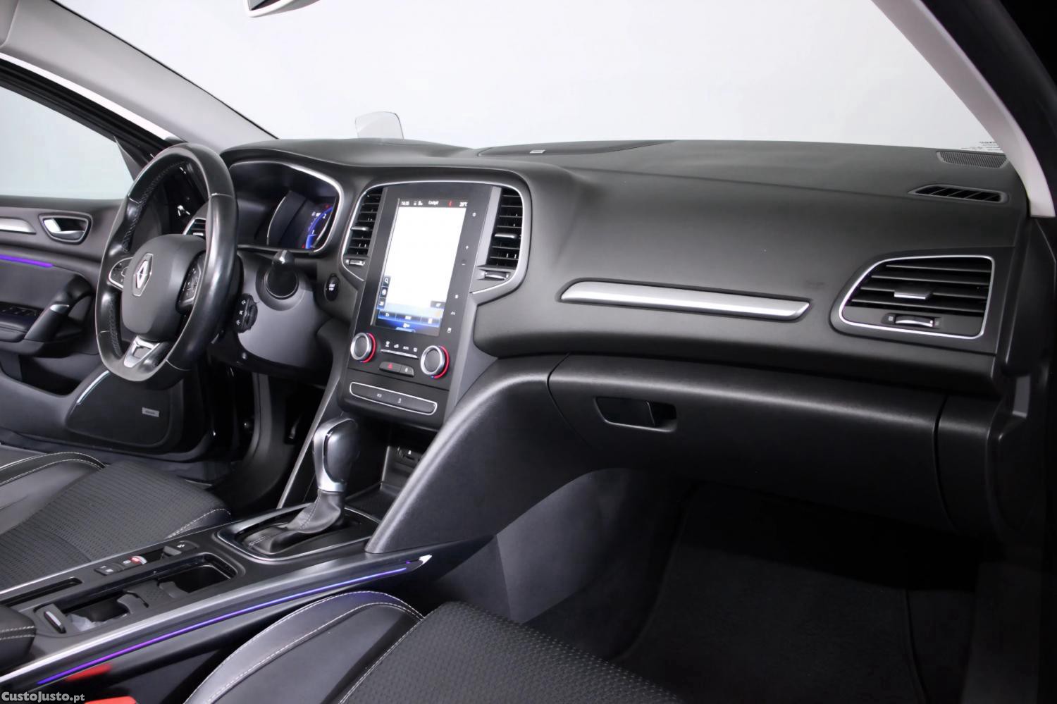 Renault Mégane 1.5 dCi Bose Edition — fotografia 8
