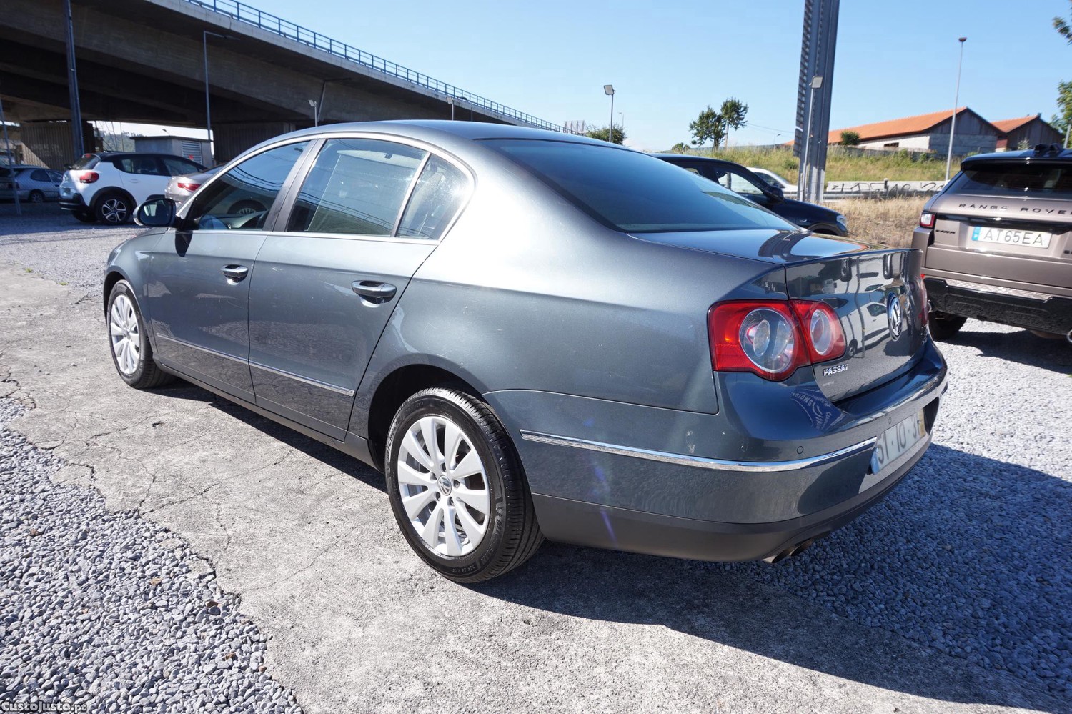Volkswagen Passat 2.0 tdi 110 Confortline — fotografia 6