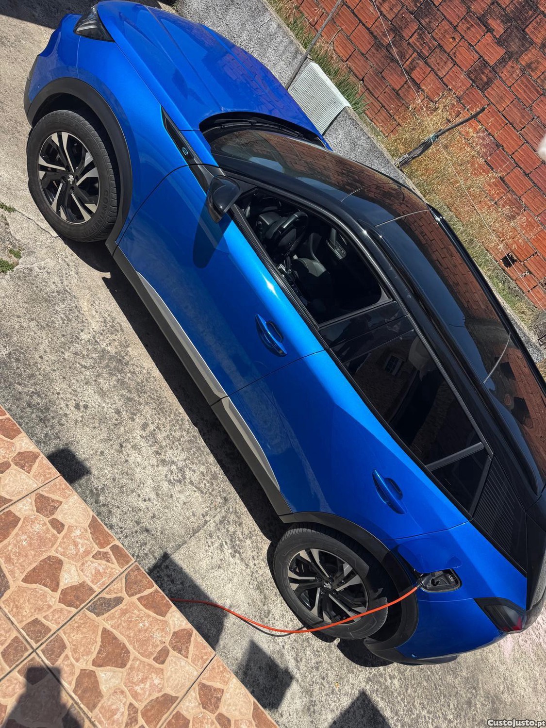 Peugeot e-2008 gt — fotografia 7