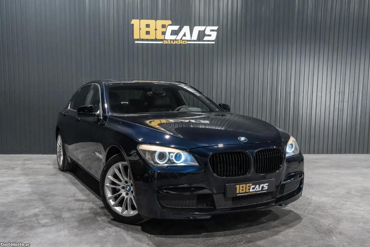 BMW 740 d Pack M — fotografia 23