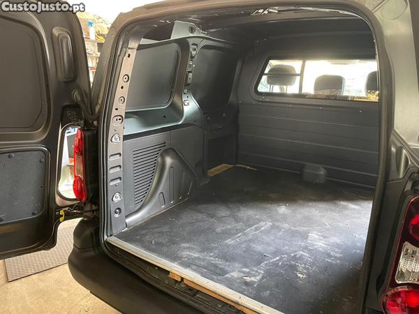 Citroën Berlingo 1.6 — fotografia 2