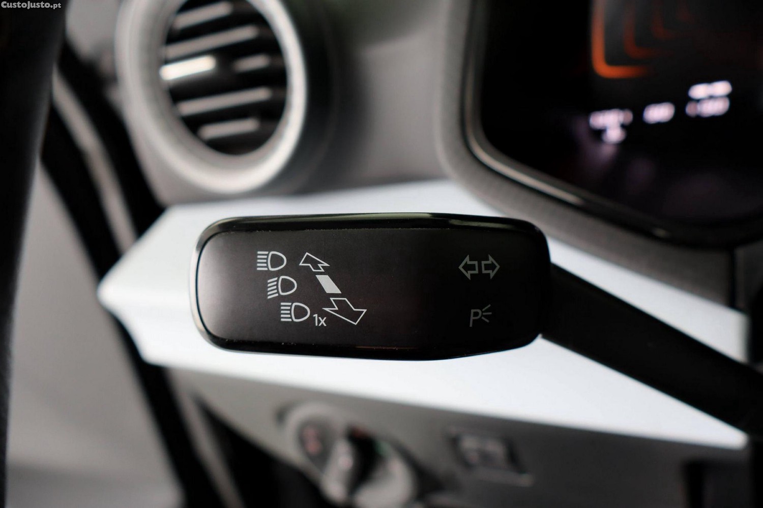 SEAT Ibiza 1.0 TSI Style DSG — fotografia 16