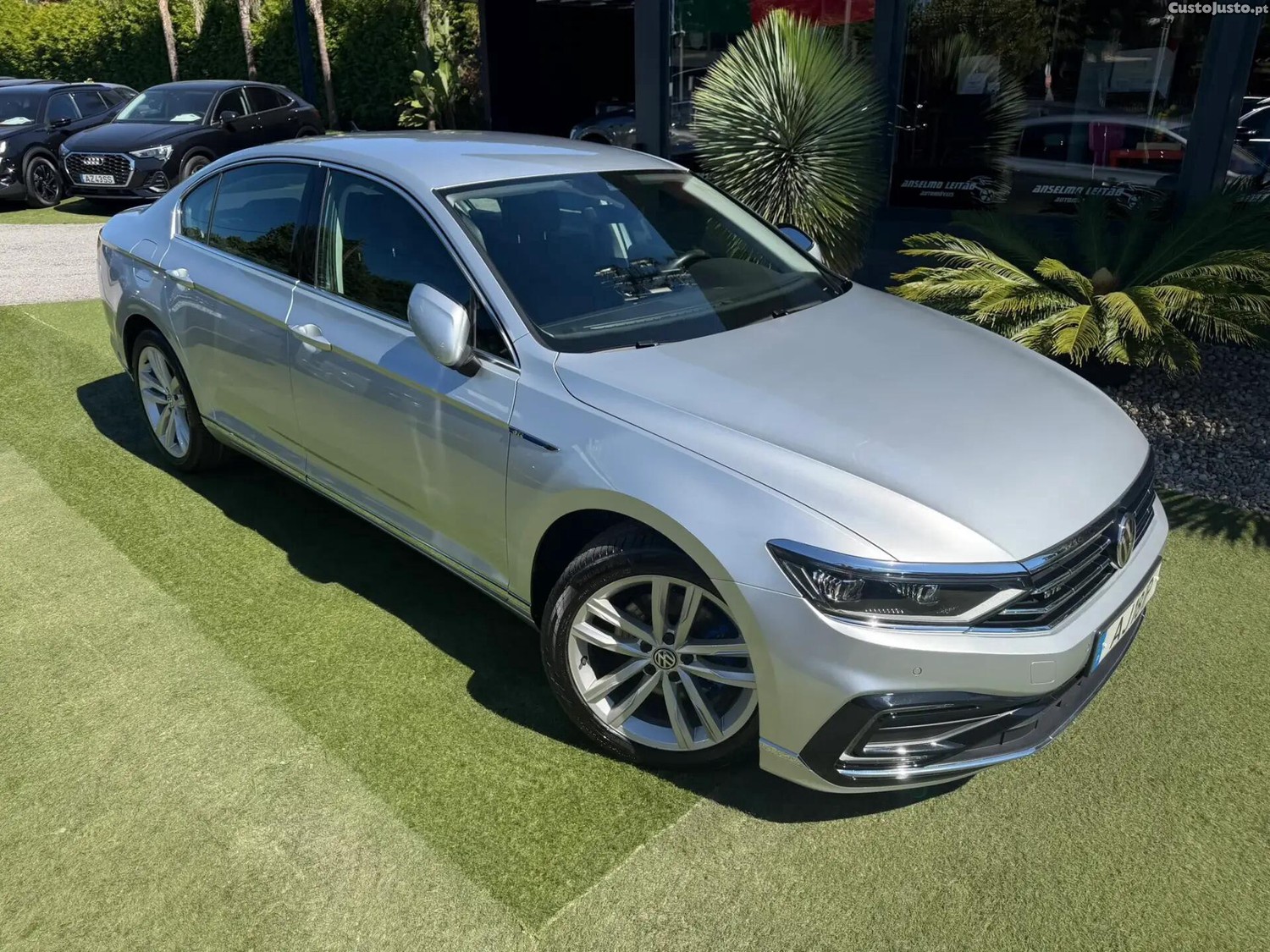 Volkswagen Passat 1.4 TSI GTE Plug-in — fotografia 22