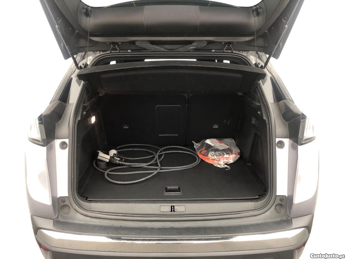Peugeot 3008 1.6 Hybrid GT e-EAT8 — fotografia 3