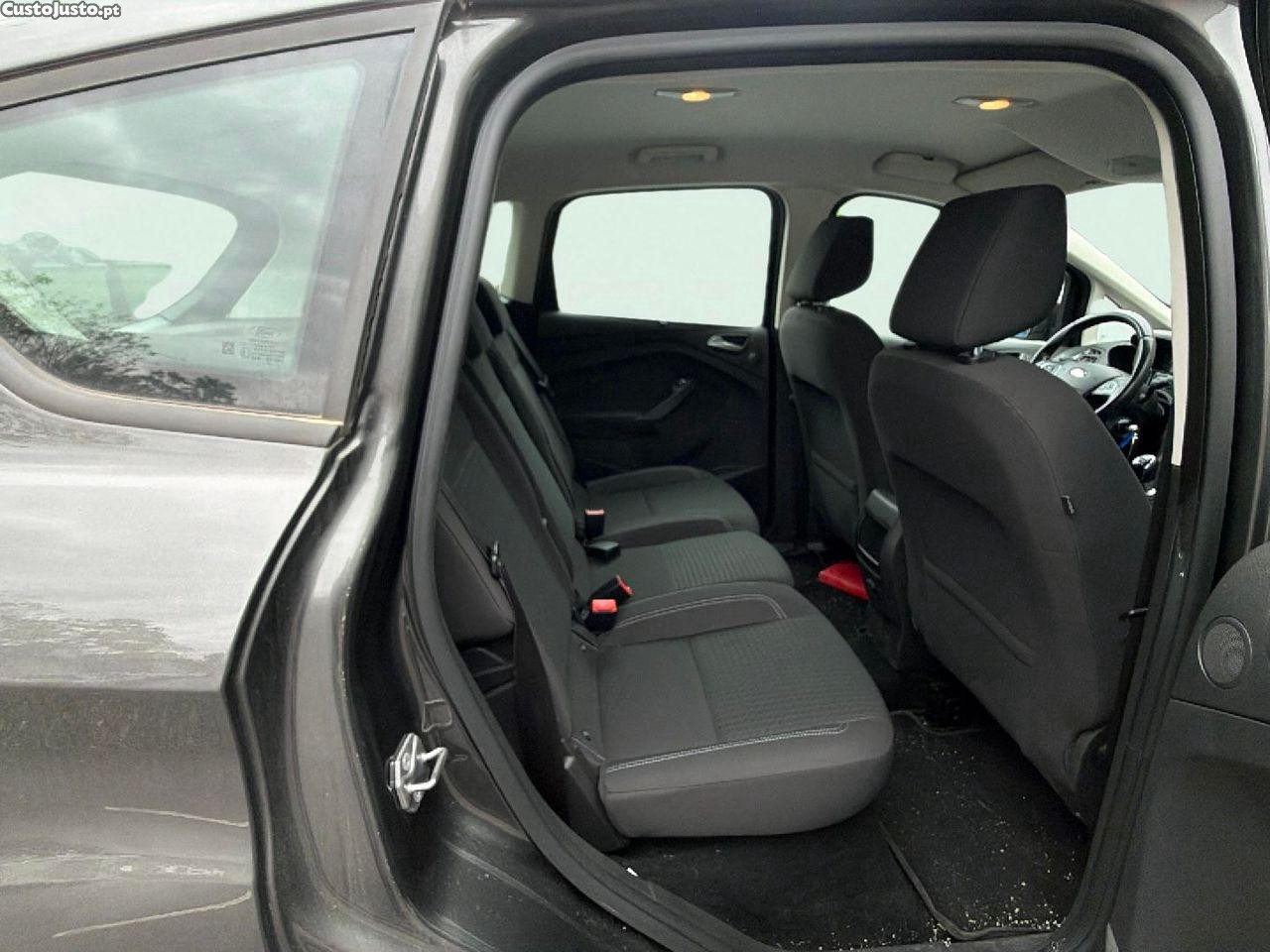 Ford C-Max 1.5 TDCi Business Edition — fotografia 3