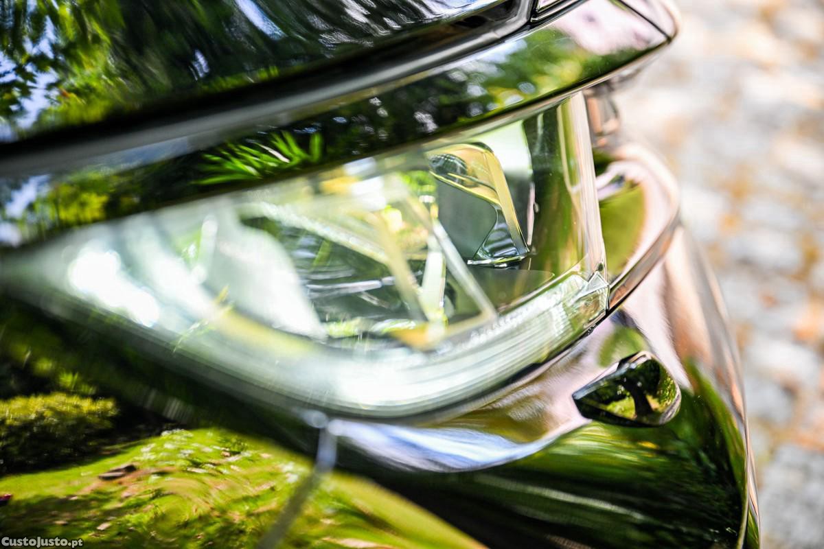 Honda Civic 1.0 i-VTEC Executive — fotografia 11
